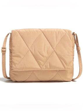NWT Vera Bradly Flap Hipster Crossbody, Small Ultralight Tan, Adjustable Strap